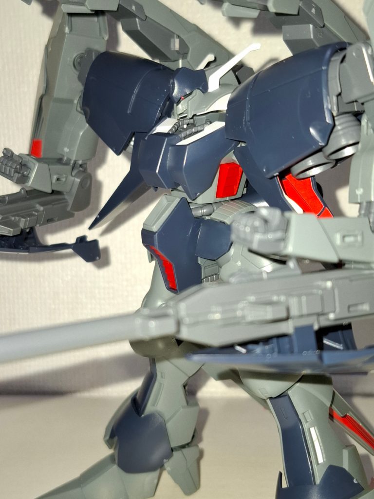 ティターンズが天下を取った世界のバイアラン・カスタム！(´°ω°`)