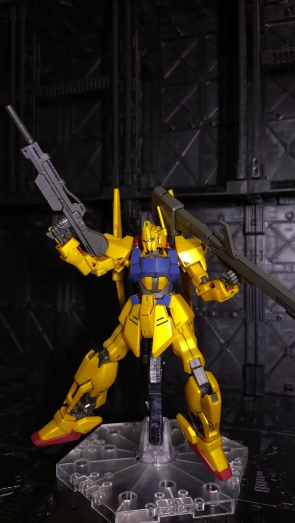 ライフルとバズーカの2丁持ち