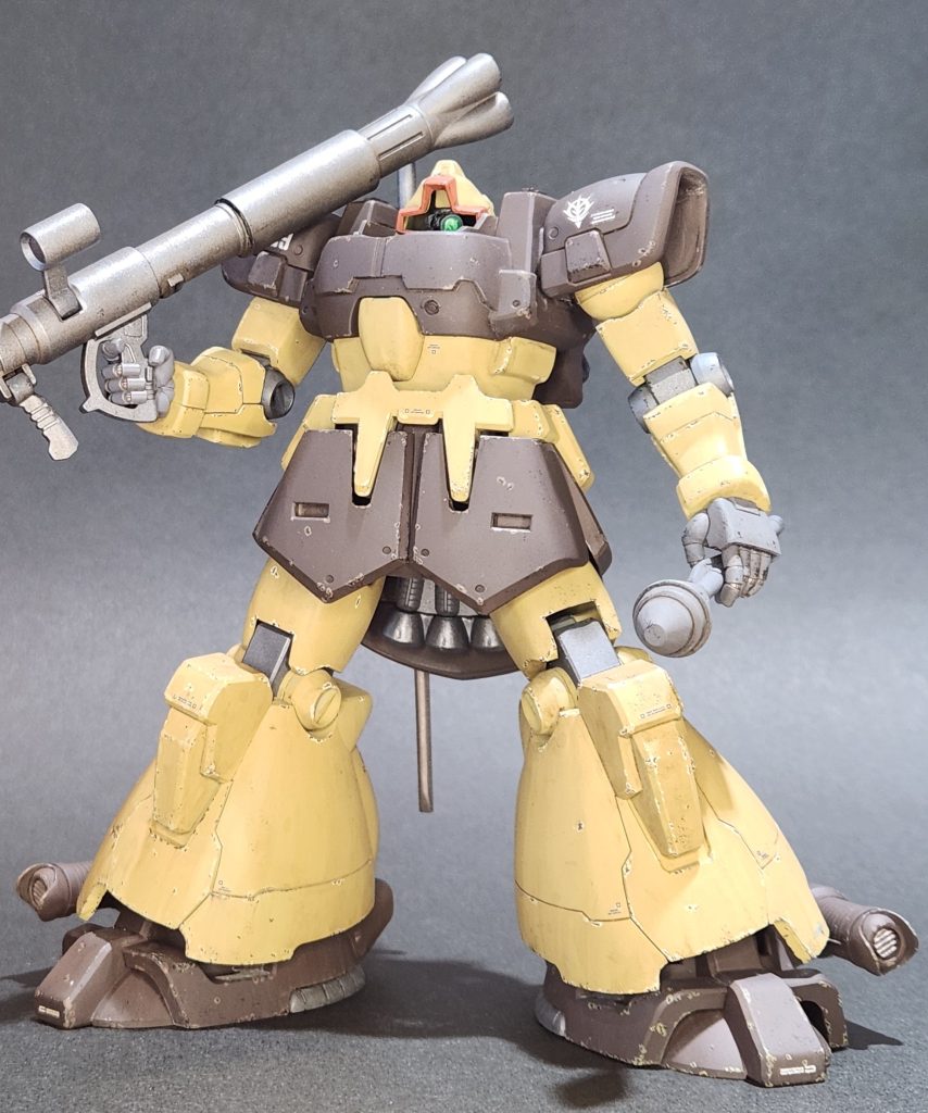 ラテーケンバズーカを作っていたのですが、映像作品でキンバライト基地機の持っていたのはザクバズーカでした。なのでオリジンザクバズーカの弾倉をカットし、長さを元と同じになるように繋げました。加工時は100均の鉛筆キャップを使用しましたが、径もあって使い易かったので、オリジンザクバズーカは暫くこれで改造しようと思います。