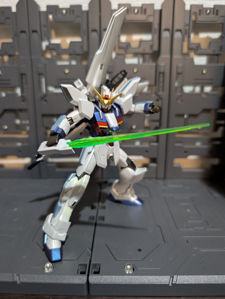 サーベル構え！