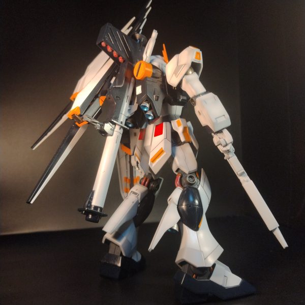 組み上がりました！😄後はデカール、トップコートで完成になりますので！制作ストーリーはこれで終了します！😄デカール、トップコートが終わりましたら完成投稿にアップしますので！お暇がある方は観覧宜しくお願いします！😄ここまで制作ストーリーを見てくださり有難う御座いました！😀（2枚目）