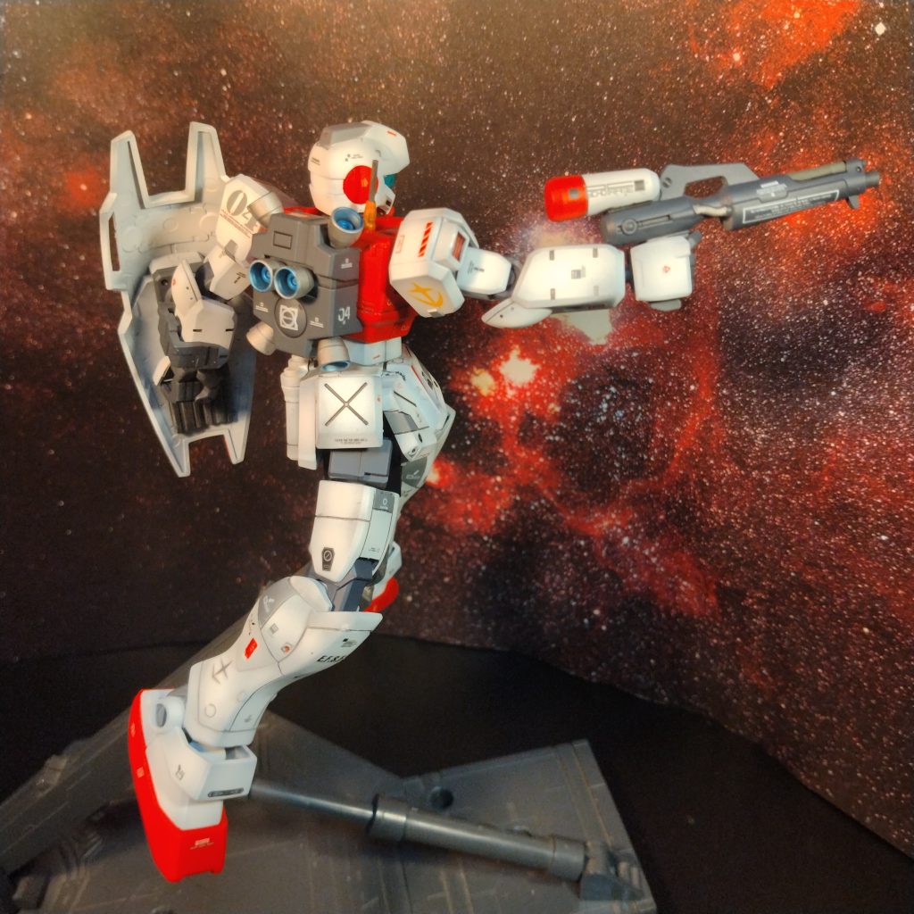 私ってバーニアの中をついブルーにしてしまうんですよね!😅HGジム・コマンド宇宙仕様でした!😀いつも制作ストーリーから見てくれた方々や、この完成投稿を見てくださった方々、観覧有難う御座います!😀次は何を作ろうかなぁって感じですが!😄旧キットかこの前作ると言っていたデミバーディング作るか?ちょっとまだ決めてませんが!余り間を空けないように何かしら制作しようと思います!😀