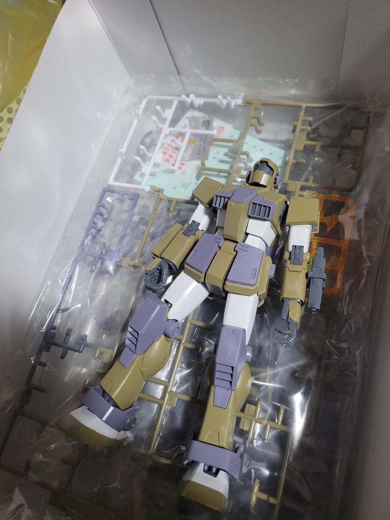 一緒に作りかけのMGもマウンテンサイクルから発掘したので仕上げようと思ったらバイザーなどがない。失くさないように別でしまった記憶があるのに、それを失くしてしまったようです😂ガンダムベースのジムスナイパーカスタムを買いに行こうか悩んでいたのですが、これは買いに行くしかないですかね…とりあえず、中華プラモを制作中で後は台座だけなので完成させたいと思います。ガンプラのパチモンではなくオリジナルのデザインなのですが出来が素晴らしいのでパチモンなど出さずオリジナルで充分なのでは！？って思います笑&nbsp;後は今シーズンは雪も少なくて暖かくなってきたので来月からエアブラシ塗装できそうなので塗装して下手くそなりのオレ流ガンプラ作っていきたいと思います。&nbsp;それでは、また🫠&nbsp;