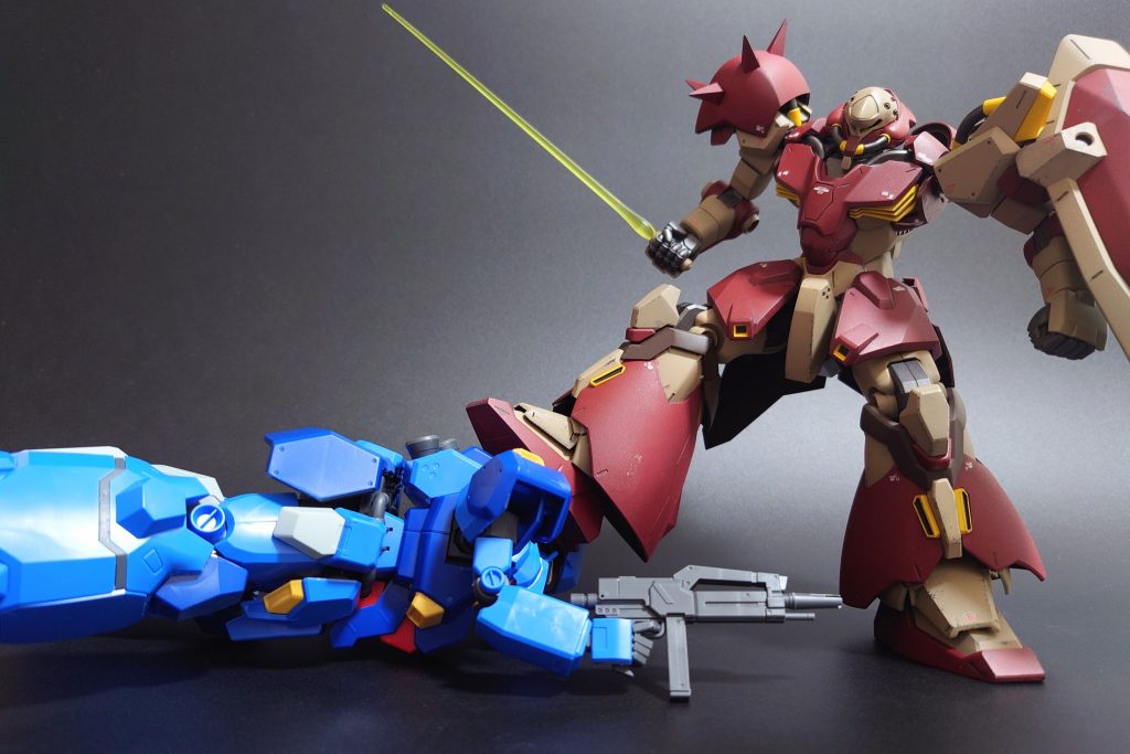 グスタフもそのうち塗装してやります…