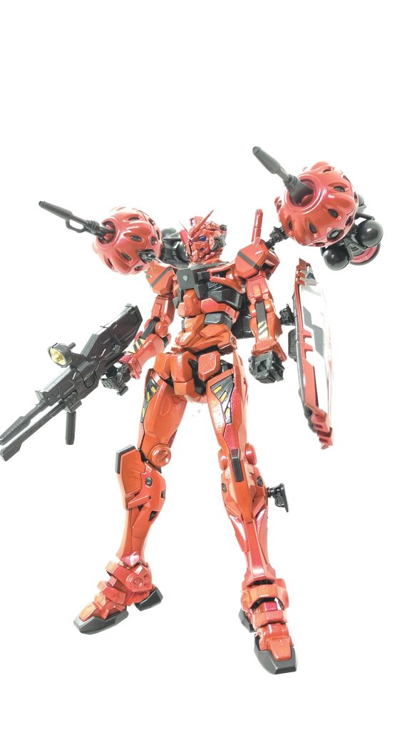 赤いガンダム–4枚目/制作者：かえる