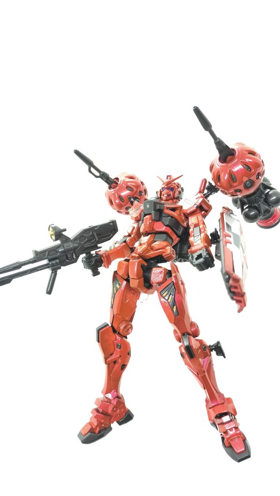 赤いガンダム–8枚目/制作者：かえる