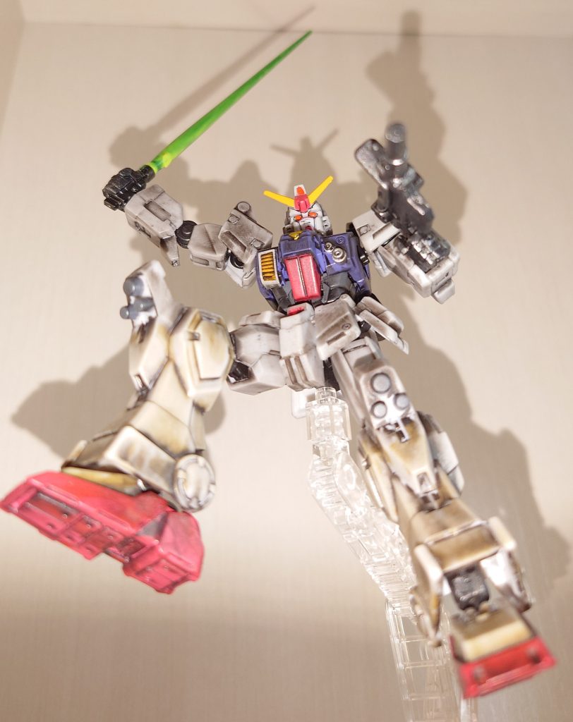 作品名：陸戦型ガンダム　載せきれなかった画像<p>白い背景に浮かぶガンダムの影がカッコよすぎて、皆さんに見てほしいと思いました！　以上！ 背中や見えない所もウエザリング頑張りました　漢は背中で語る生き物なので、手は抜いていません 以前、ガンダムコマンドーと対戦させたジャ [&hellip;]</p>
