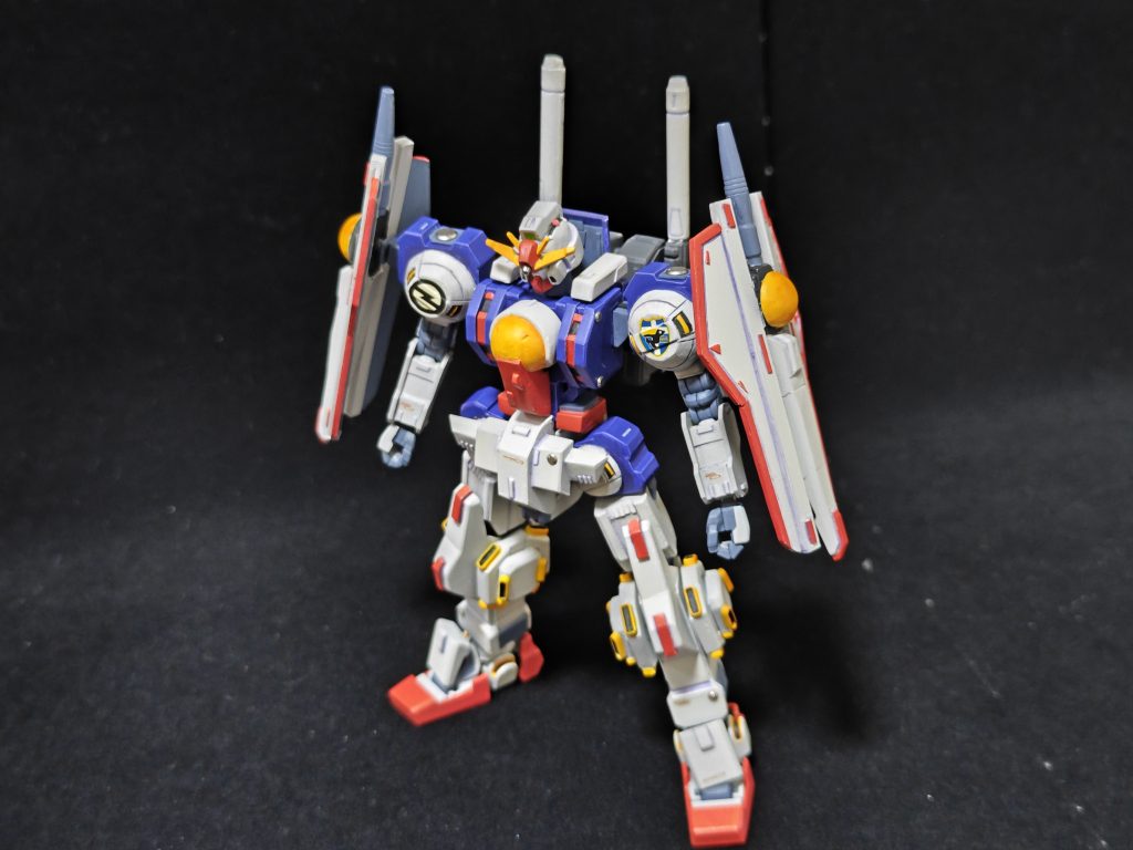 大型バックパックを外した軽装タイプこれは汎用性高そうですね！変形機構もあって飛べるし？Ｚガンダムより良いかもね