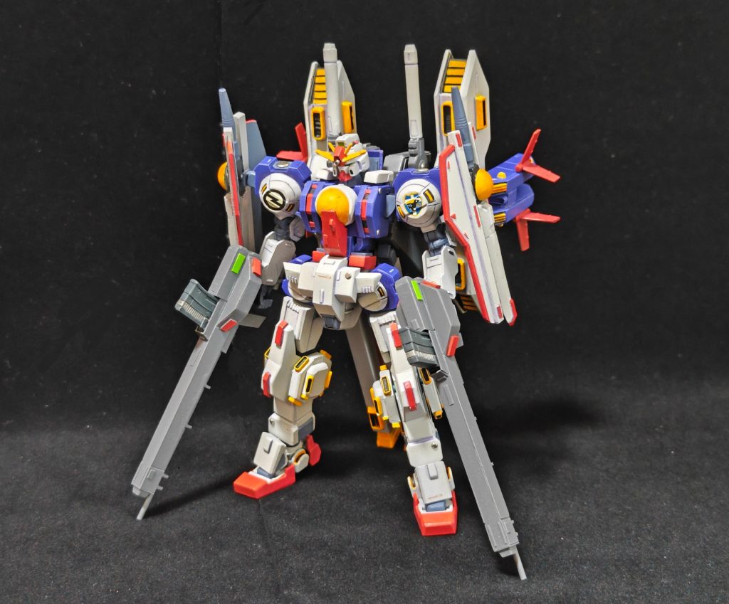 両手にレールガンを装備したフル装備状態ダブルビームライフルの方が強くないのかしら？ほよ〜？レールガンって…つおい?