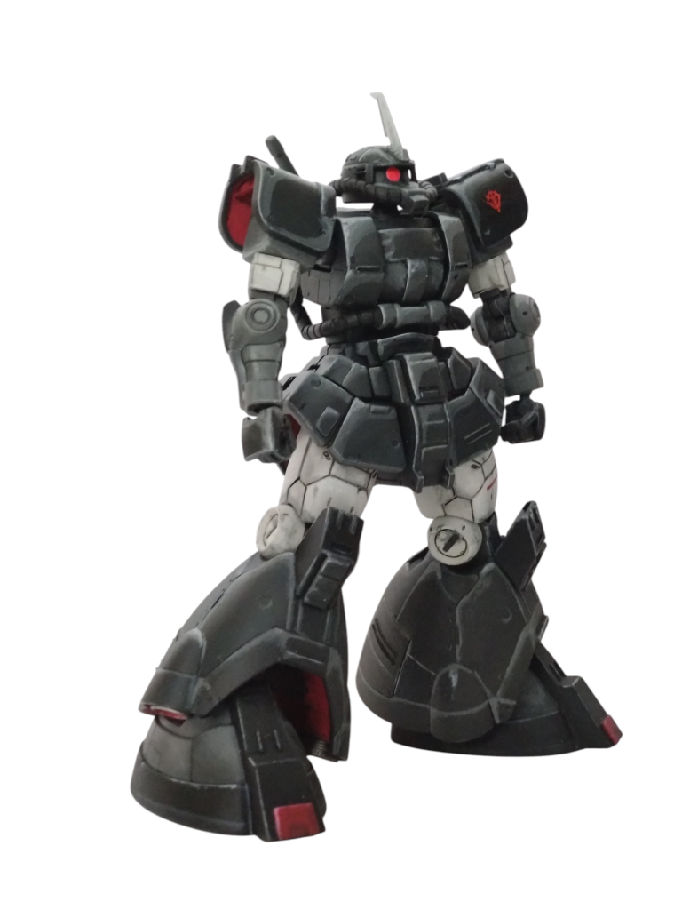 サムネ画像はブラックライト使用しているので今回は塗装を観てもらうために素の状態からです。制作途中に紹介しましたが今回カラーモジュレーションセットなる物を使用してみました。コレを使えば知識が無くてもそれなりに良い表現ができるかもと購入してみました。ですが本来の使用方法とは少し違うのかもしれません。しかしカラーが4色セットなので調色なしで迷わず使用できるので楽でした。&nbsp;