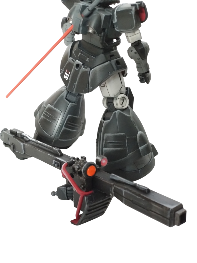 ビームバズーカはカメラ部分にガード取り付けしてみました。コレにより重量バランスが悪く構えポーズ撮影が難しかったです。😅