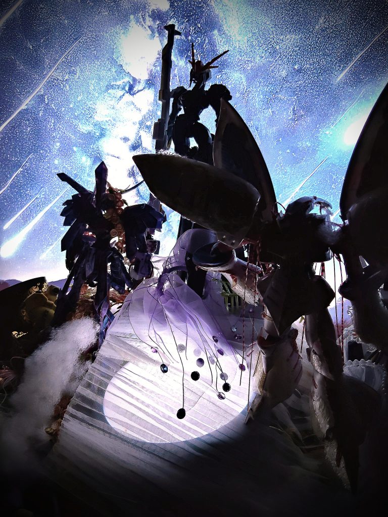 いつでも バラは薔薇は 気高く咲いて&nbsp;バラは薔薇は 美しく散る&nbsp;