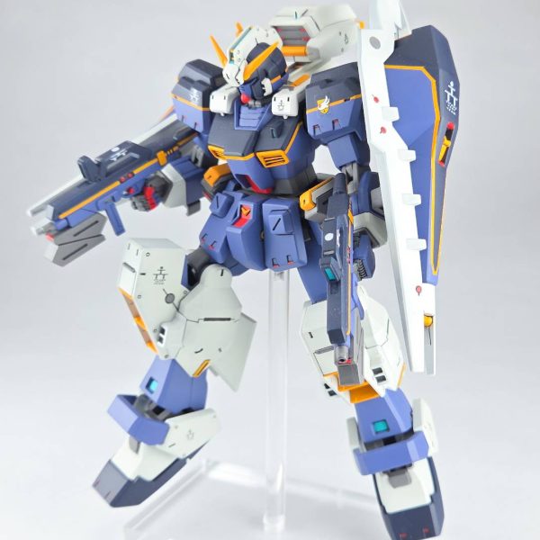 ガンダムTR-1 ［ヘイズル］&フルアーマー形態（1/144）