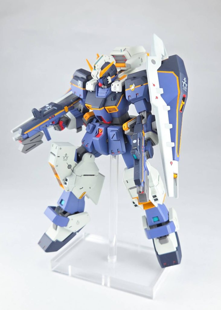 ガンダムTR-1 ［ヘイズル］&フルアーマー形態（1/144）