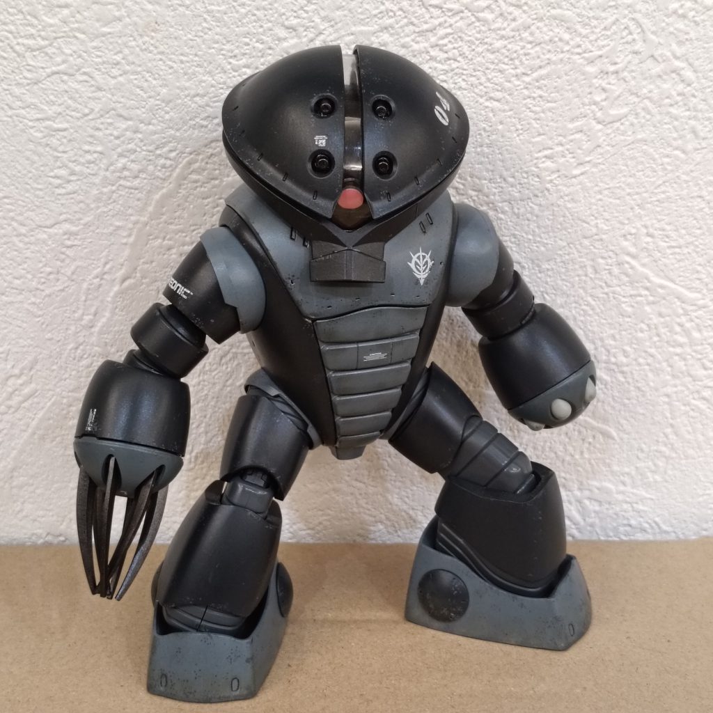 アッガイ　夜間仕様