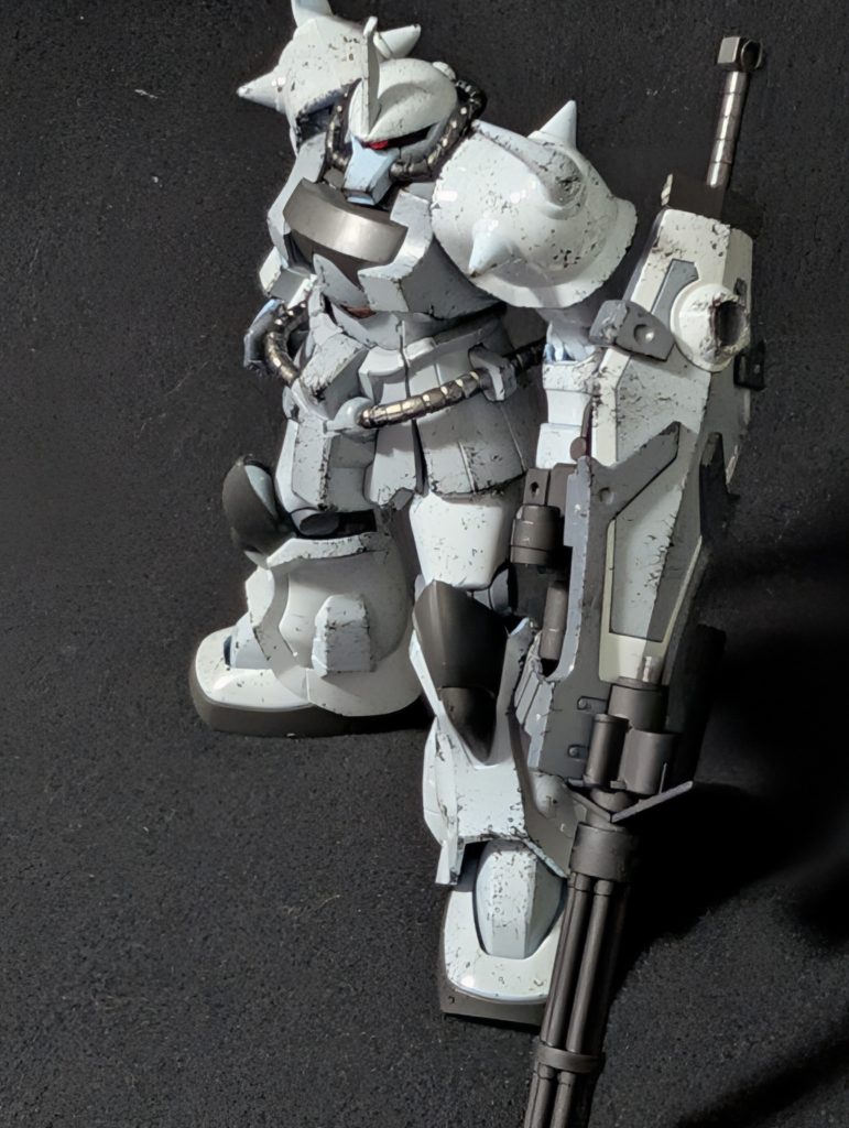 グフ・カスタムのガトリングシールド、めちゃくちゃかっこいいですよね。