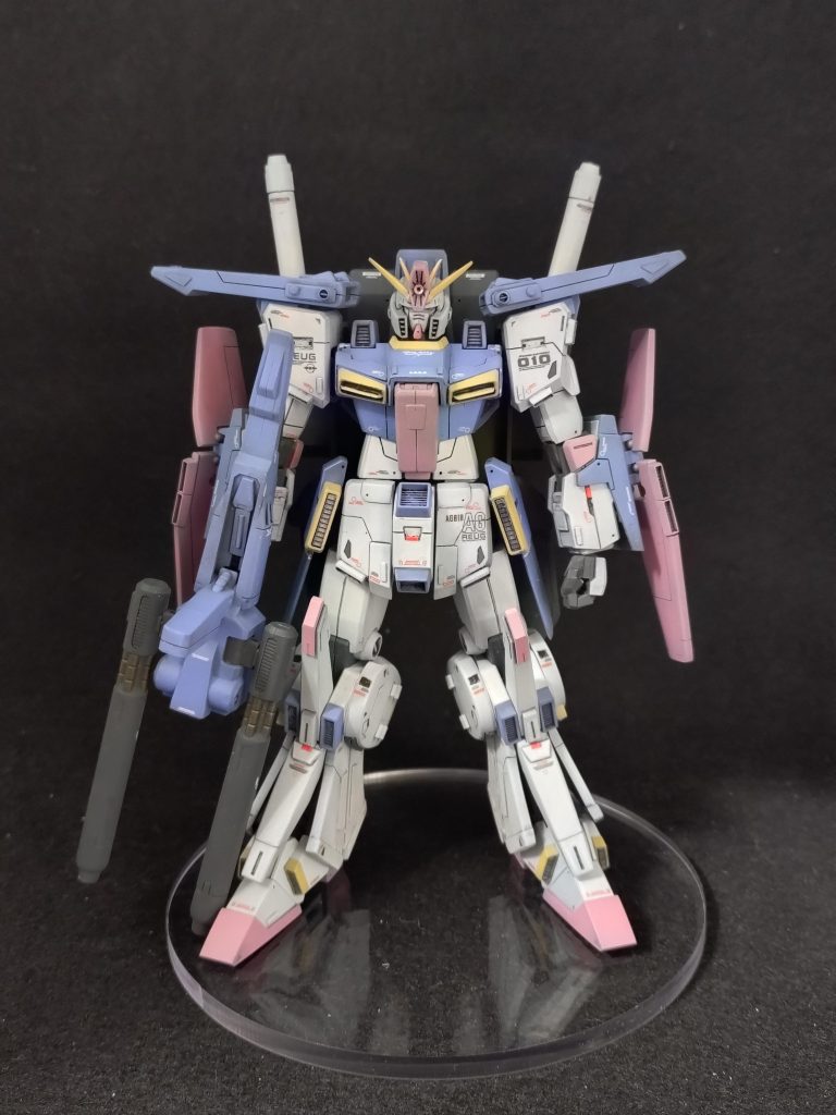 デカール貼って墨入れ後。ウォッシング前