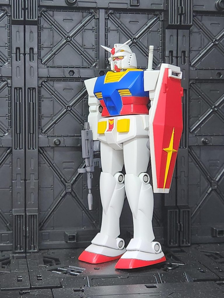 基本的には全塗装のための改造を施しただけです。リアルさは似合わないかなと、デカールは貼りませんでした。