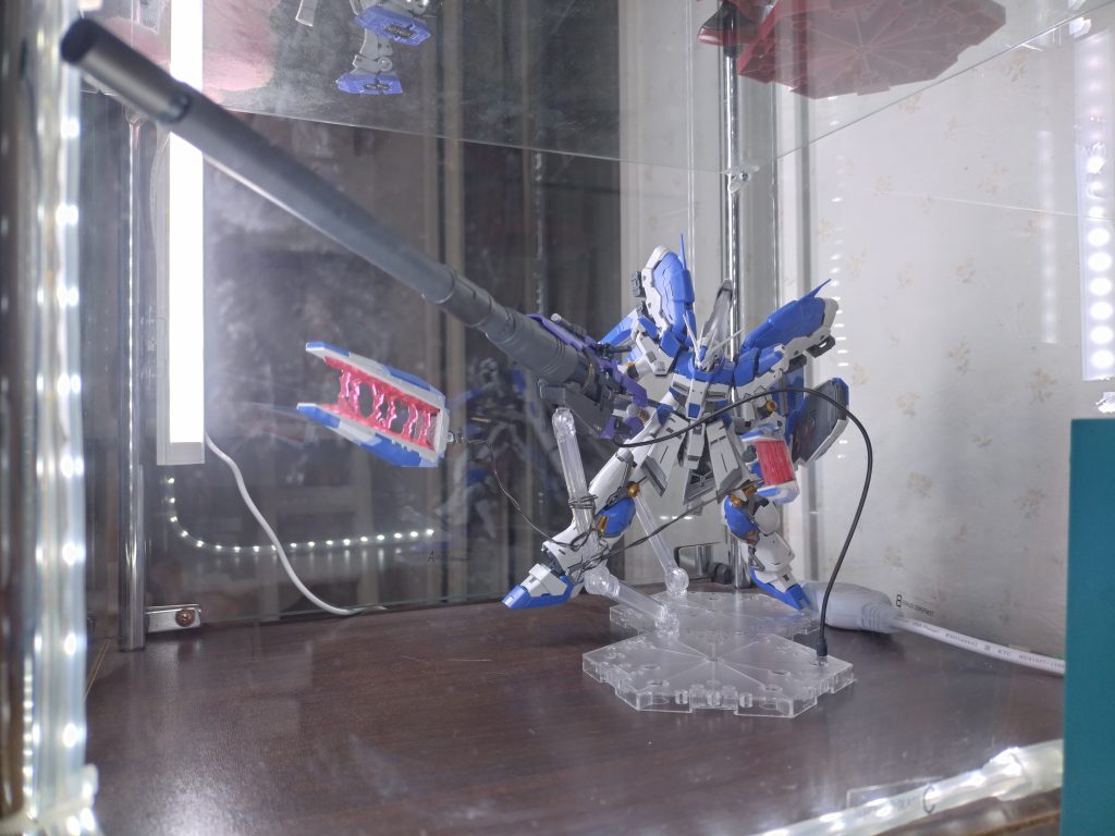 ハイｖガンダムとメガランチャー