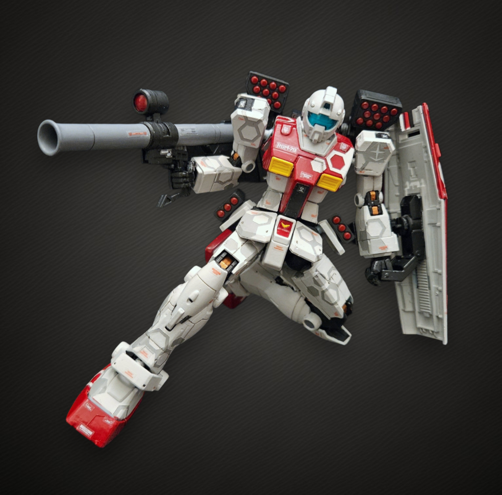 ミサイルポッド装備のハイパーバズーカー攻撃態勢