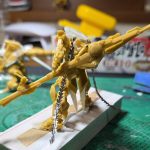 背中のなが～いやつ？を制作。お菓子とかの袋の所をねじって押さえるやつをちまちま刻[…]