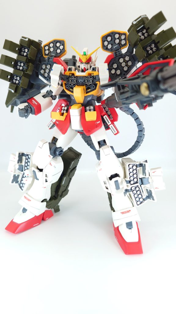 ガンダムヘビーアームズEW(イーゲル装備)