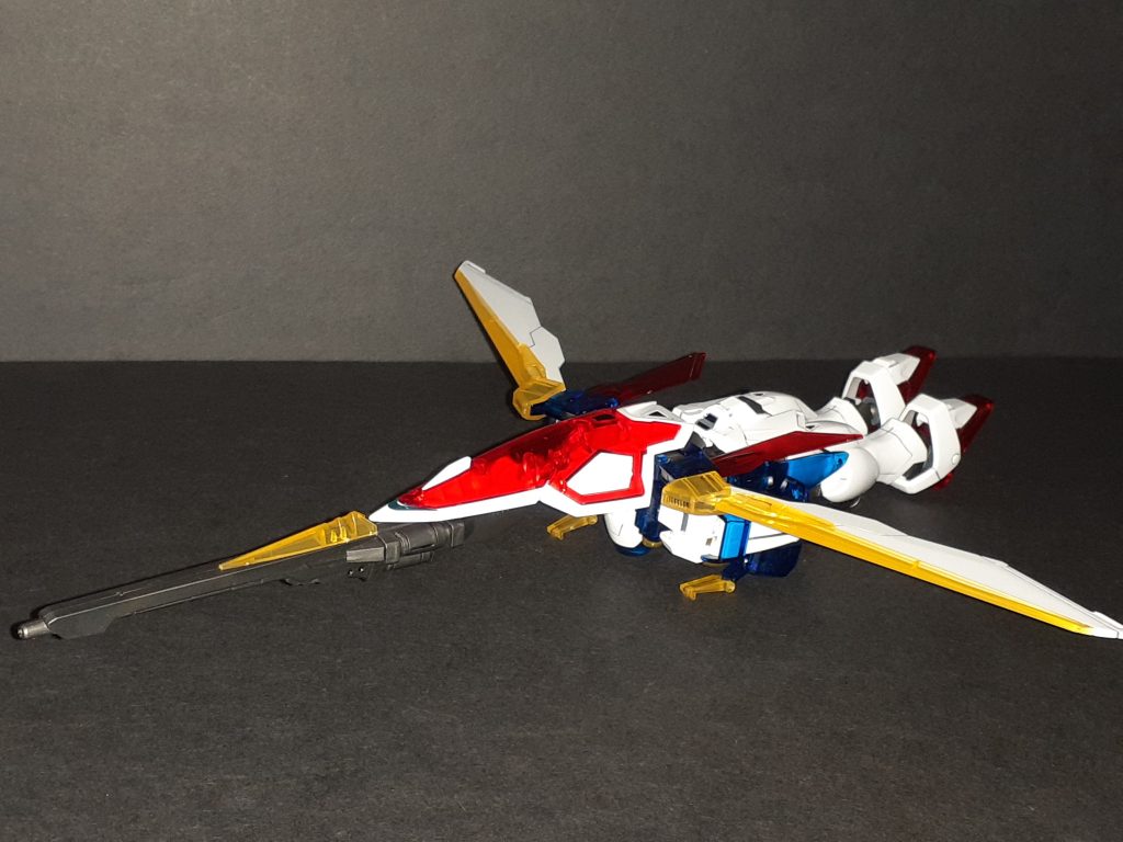 単純な変形なので手首を外す以外は完全変形といってもいいかも