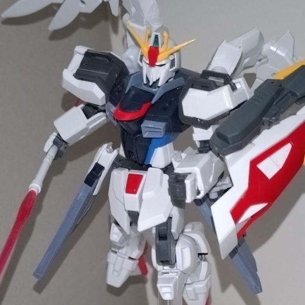 主役機ごった煮の極地/ガンダムダブルアルファカスタム