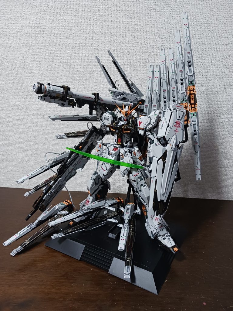 ニューガンダム