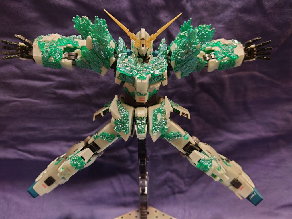 完成されたNewtype–3枚目/制作者：KNZ