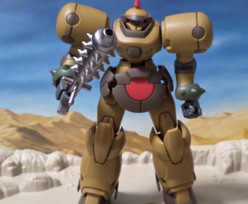 まずは墨入れと艶消しトップコートのみのものです。モノアイ部分(?)と武器の金棒のみガンダムマーカーで塗装してあります。&nbsp;