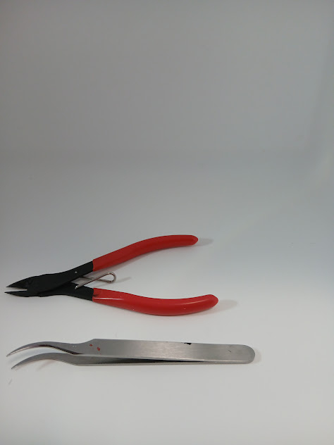 メインツールたち本当はデザインナイフもあるんですけど根本からぽっくり逝きました