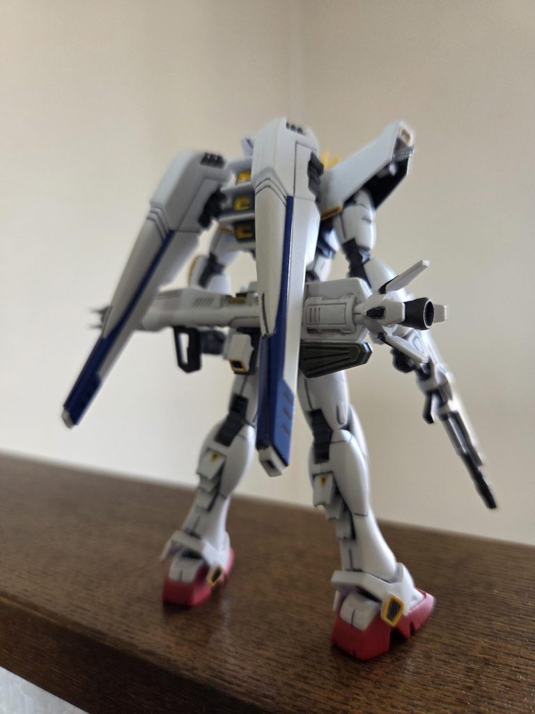 カロッゾ・ロナの仮面のアゴが気になります。。