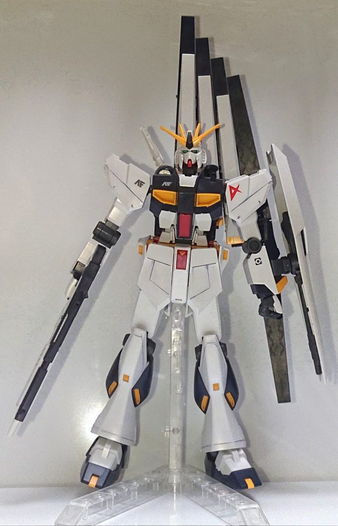 EGνガンダム(フィンファンネル付き)