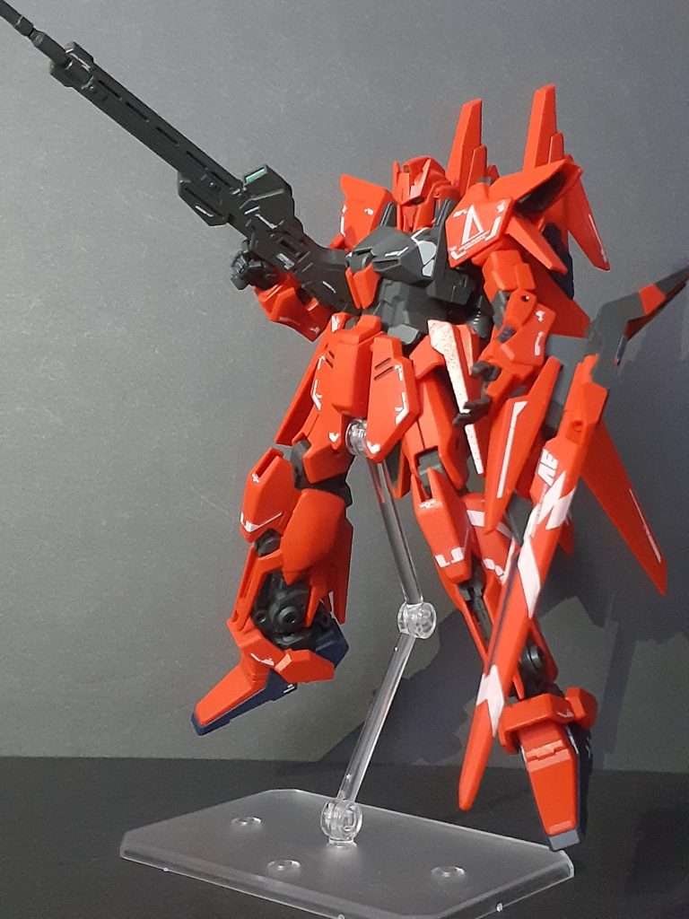 武器持ち手だけではなく左右握り手と平手が付いているのは嬉しい所