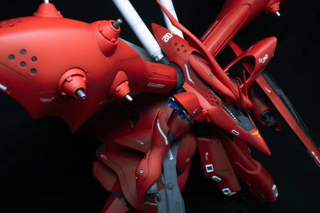 制作期間6ヶ月。ボリュームの割にかなり早い完成（当社比です笑）HGだし、缶スプレー導入で塗装工程を圧縮したのが効いてますね。ただ焦ってダマになったり、慎重さに欠けたところは反省。