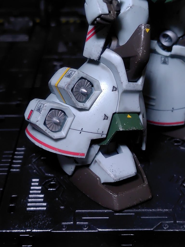 汚しの似合うキットですね(zaku-kao5)