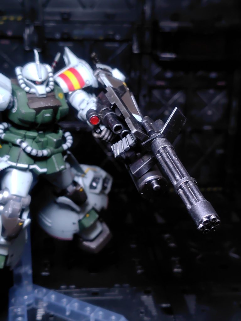 三連ガトリングのセンサーもHアイズ＋ラピーテープ