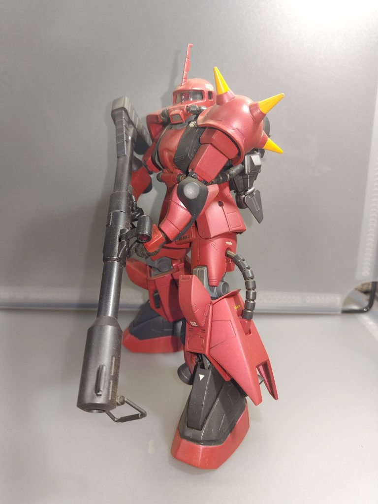 ほぼというか、普通に組んで塗装しただけでなんのひねりもありません。