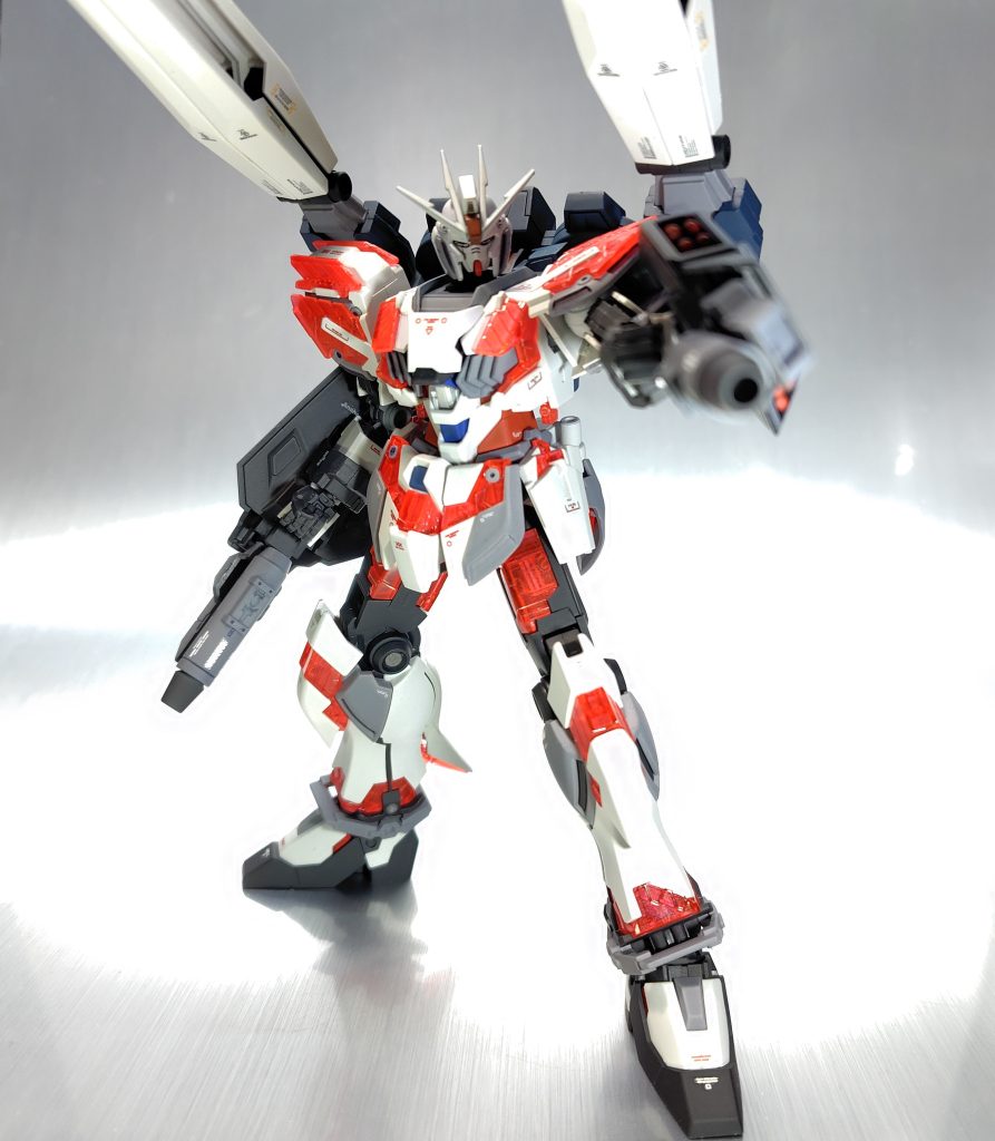 塗装ハゲ気にせずブンドドするんですがこれといったキメポーズが見つからないですねぇ。でもスタイルはイイんですよね。