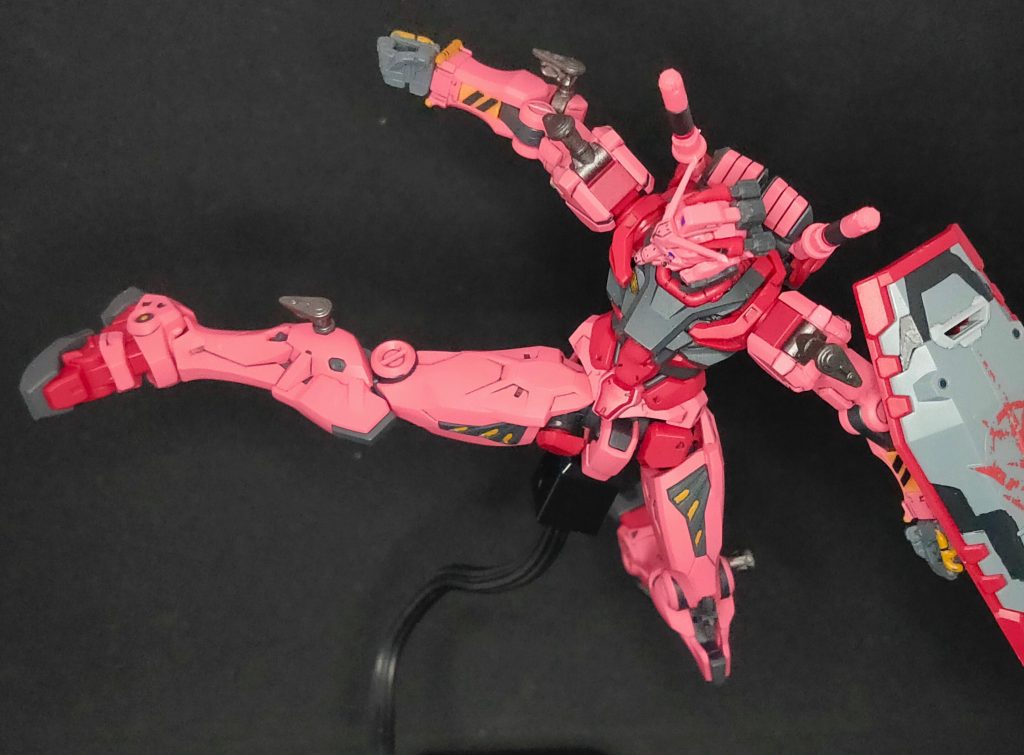 シャアキック🦶