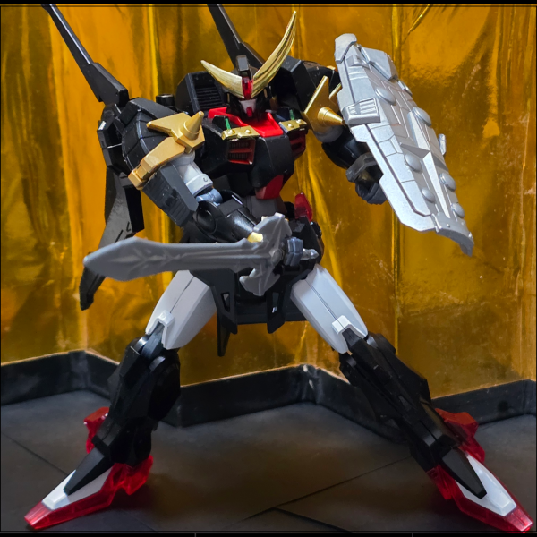 雷鳴とともに武者真悪参があらわれた！