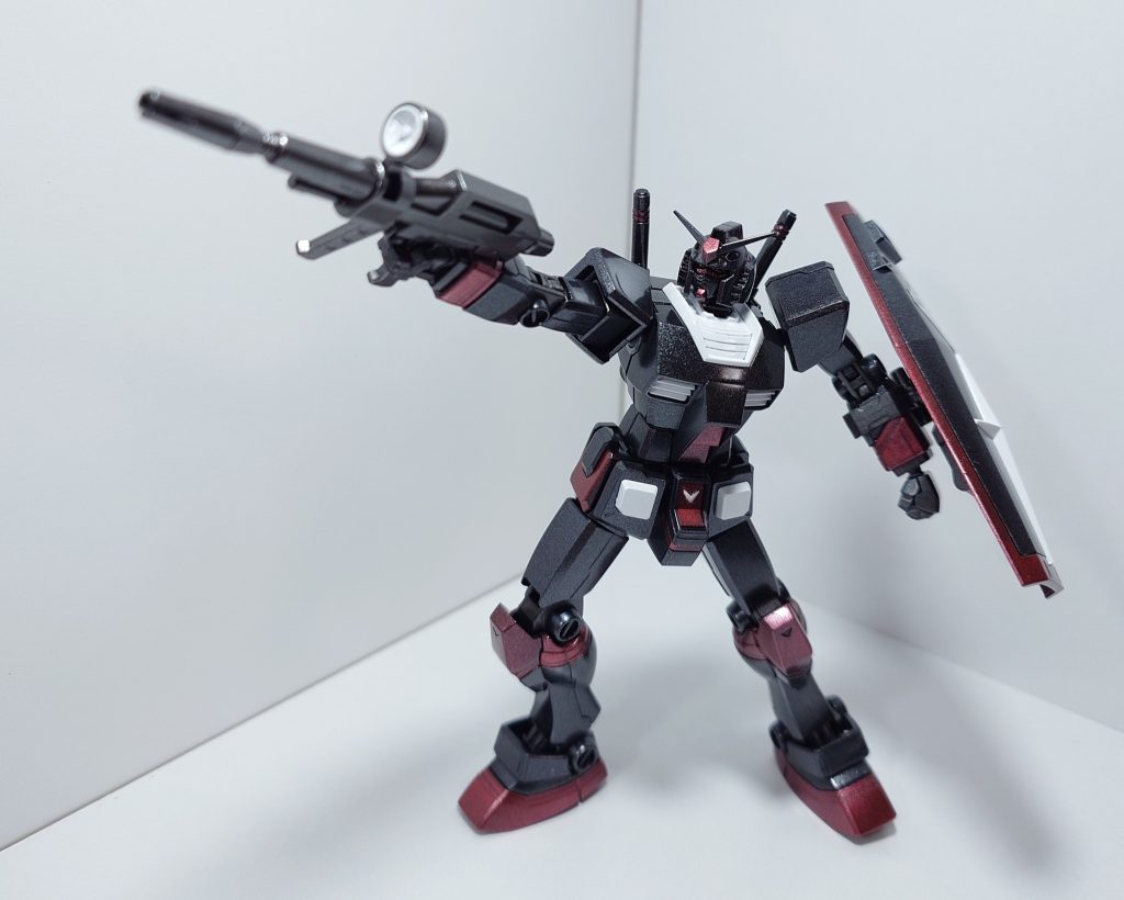 ガンダムは地に足を付けたポーズが良いですよね(gundam-kao3)