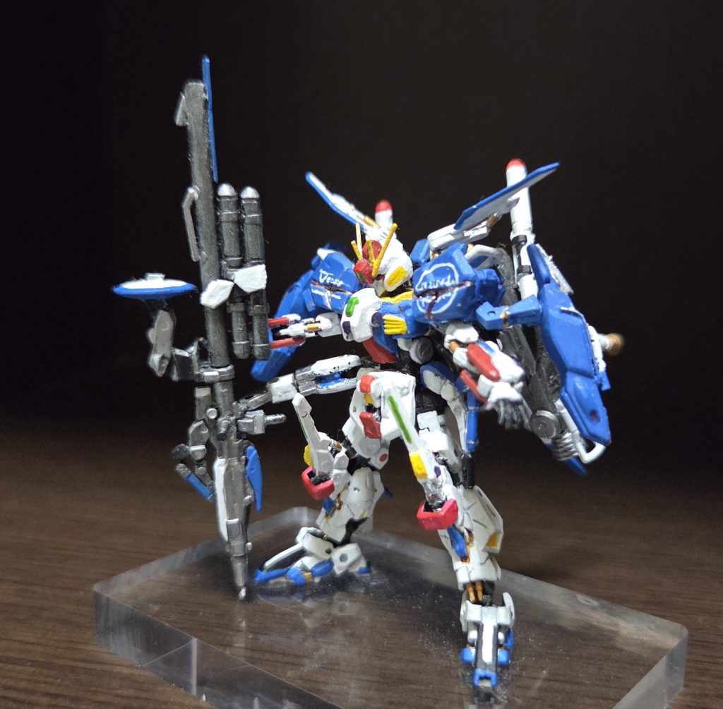 設定は、FAKE Ex-Sガンダム、本物出撃時、1機しかなく、しかも目立つ機体のため敵に狙われやすい…じゃあダミー作ろう!スパガンで!