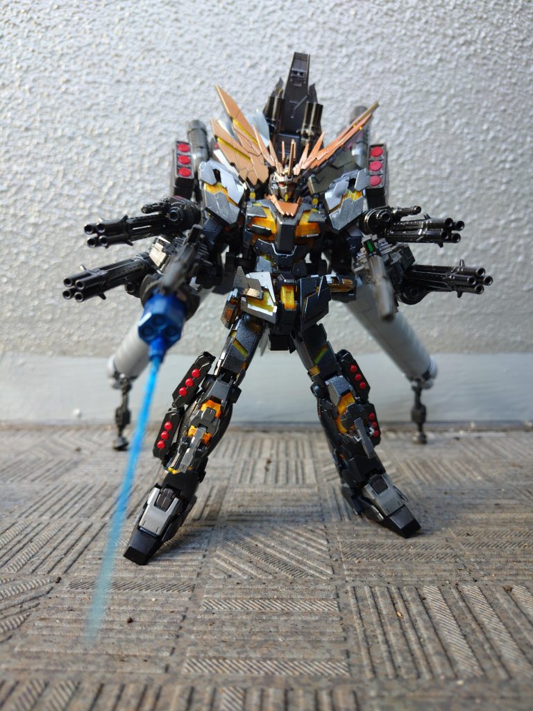 バンシィ–3枚目/制作者：tyatora