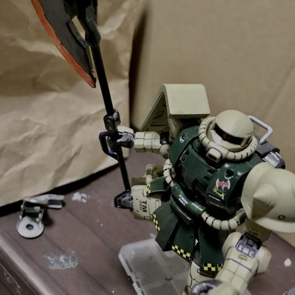 HG ブレニフ.オグス専用高機動型ザクⅡ