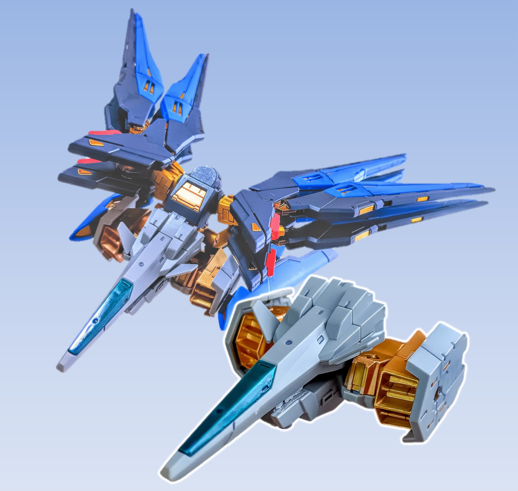 このコアユニットには、新型ドラグーンの制御系と、実験用ナノ粒子発生装置が搭載されています。つまり、このコアユニットの検証結果が、後のプラウドディフェンダーの自立飛行システムやライフリの変形機構、ドラグーンの群体制御技術に対して、基礎的な見地を与えます。模型的には、RGストフリのバックパックに、30ＭＭシリーズのミキシングで機首を構成しています。