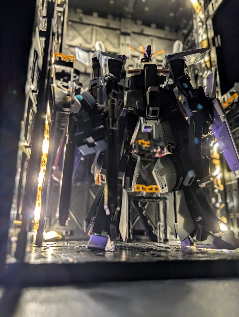 照明を落として雰囲気を変えて一枚