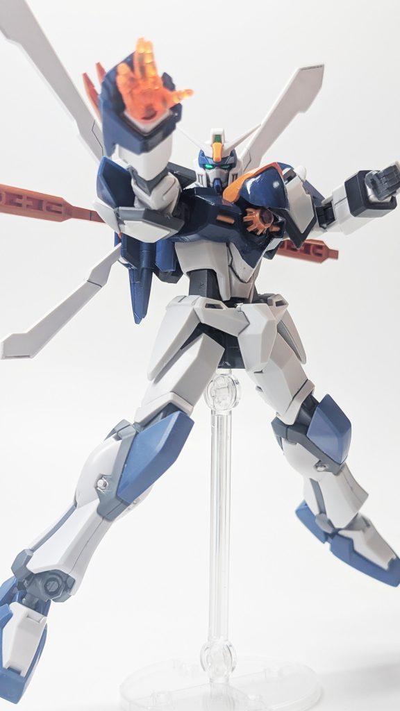 パージしてからが本番デュエル格闘能力を伸ばしたイメージの【ゴッド・デュエルブリッツ】でした。相方がツインサテライトキャノン仕様のバスターなのでデュエルもこのぐらい出来る機体でいいよねって(笑)