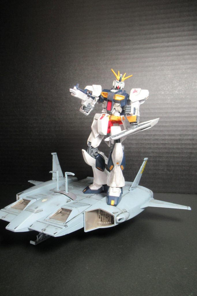 νガンダム–2枚目/制作者：Sekaikun_panda